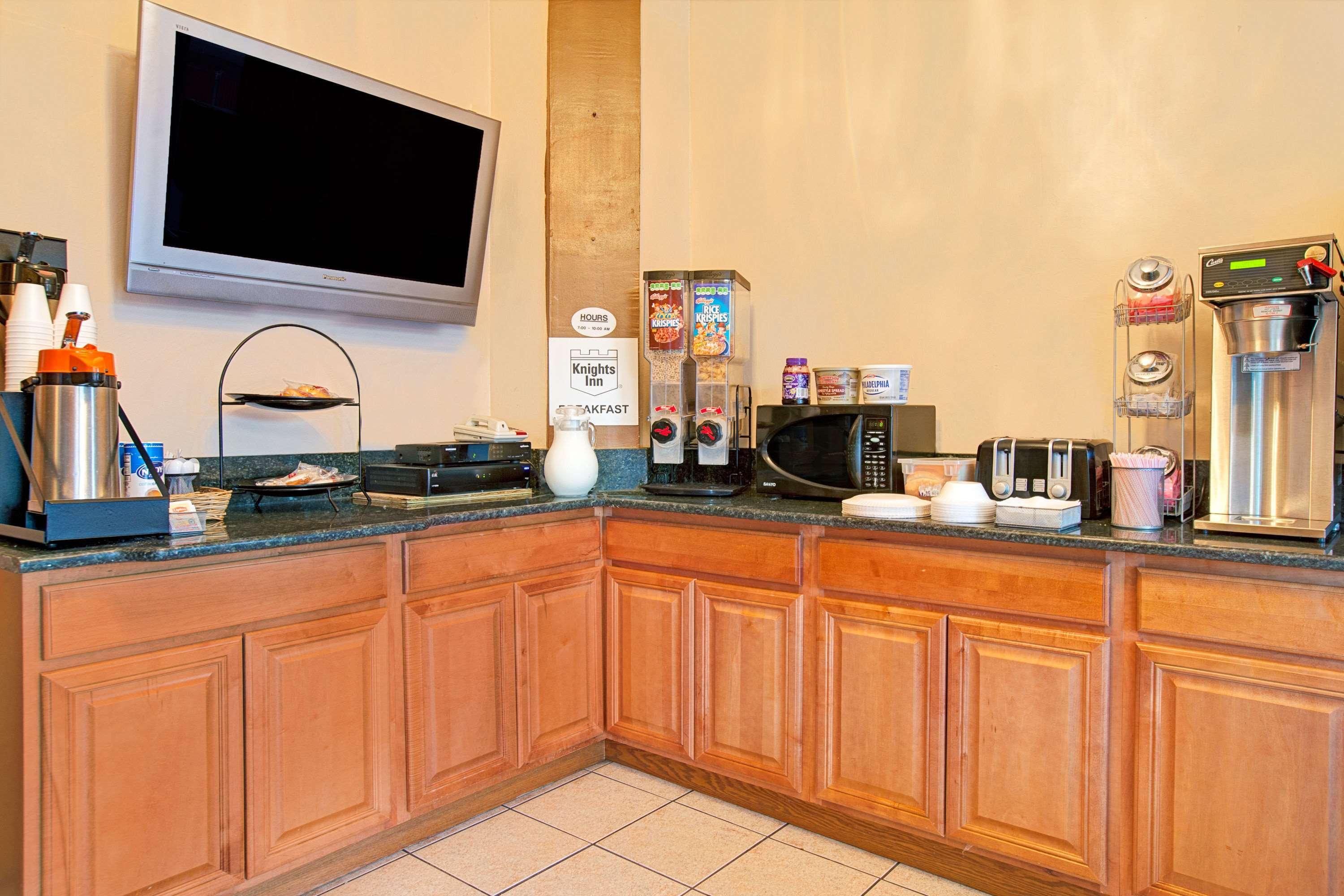 Knights Inn South Hackensasck Саут-Хакенсак Экстерьер фото